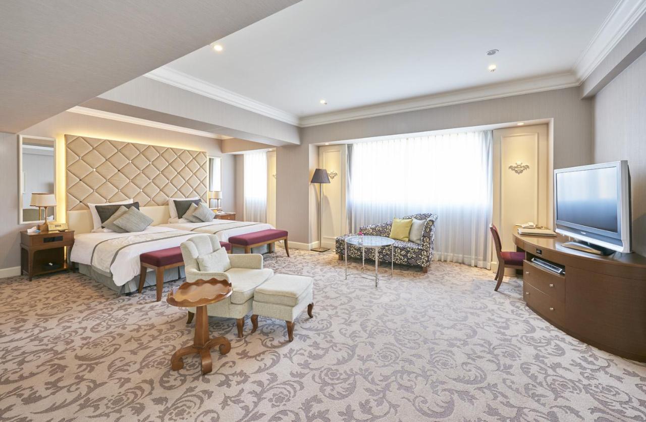 Hotel Okura Tokyo Bay Urayasu Eksteriør bilde Deluxe Suite